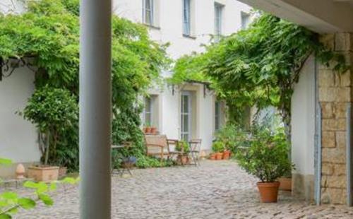 Hotel Hofgarten 1824 Garni
